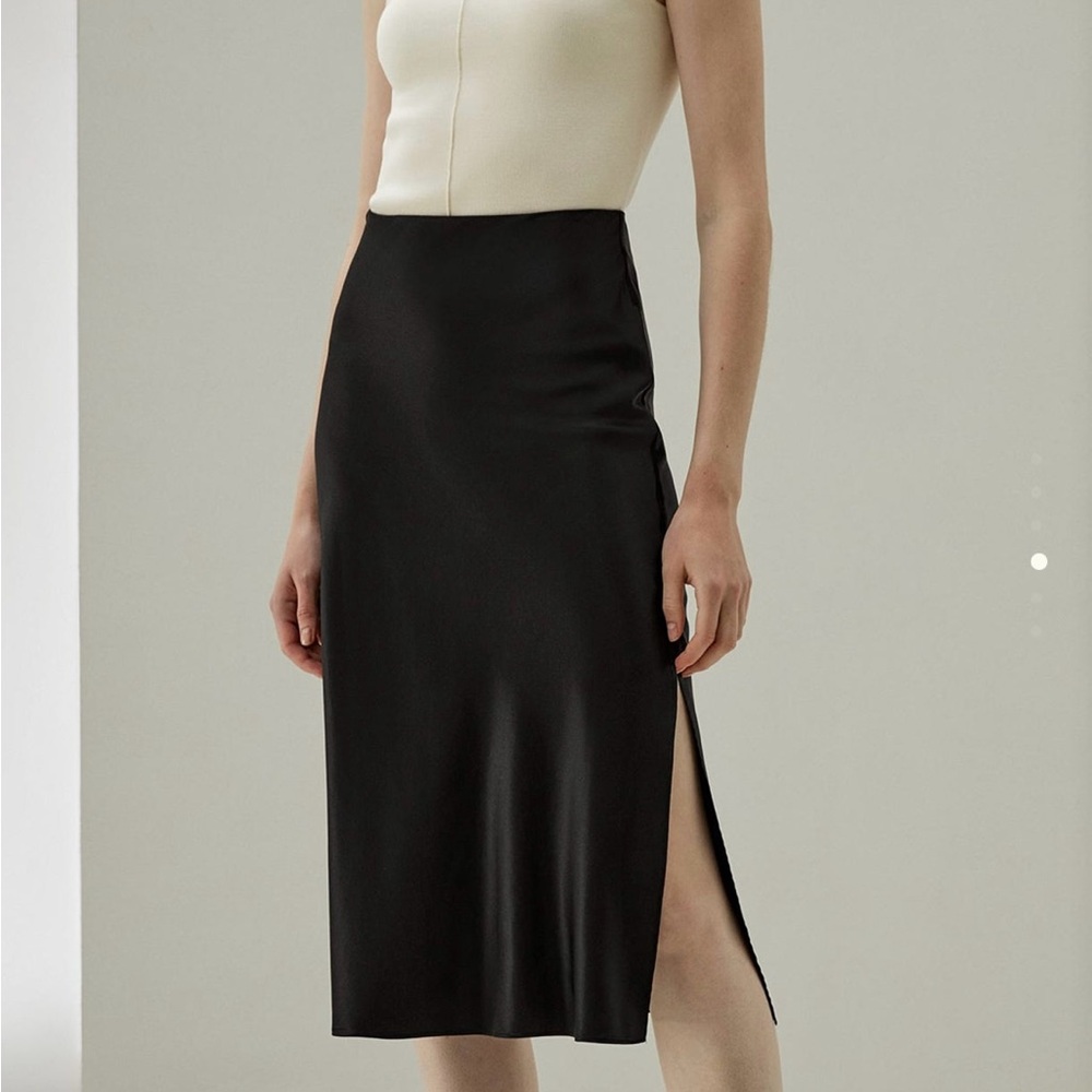 Lilysilk Black Midi Skirt